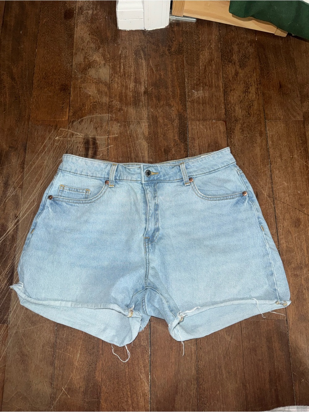 H&M Light Blue Women's Denim Shorts Size 10